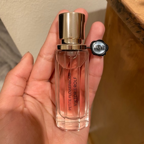 Flowerbomb viktor & Rolf - Picture 2 of 2